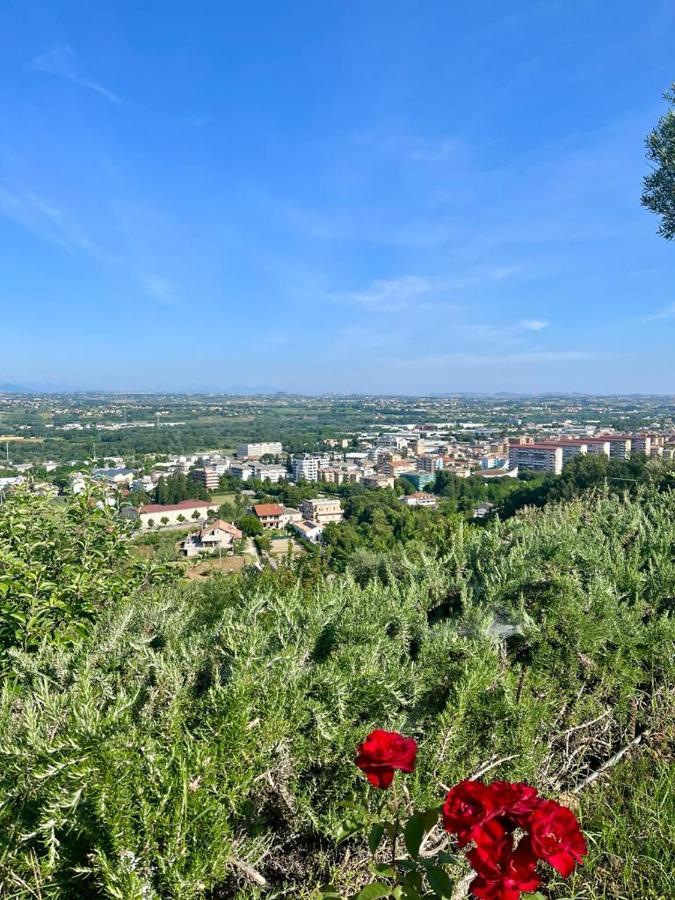 Appartement Mirabel à Chieti Extérieur photo
