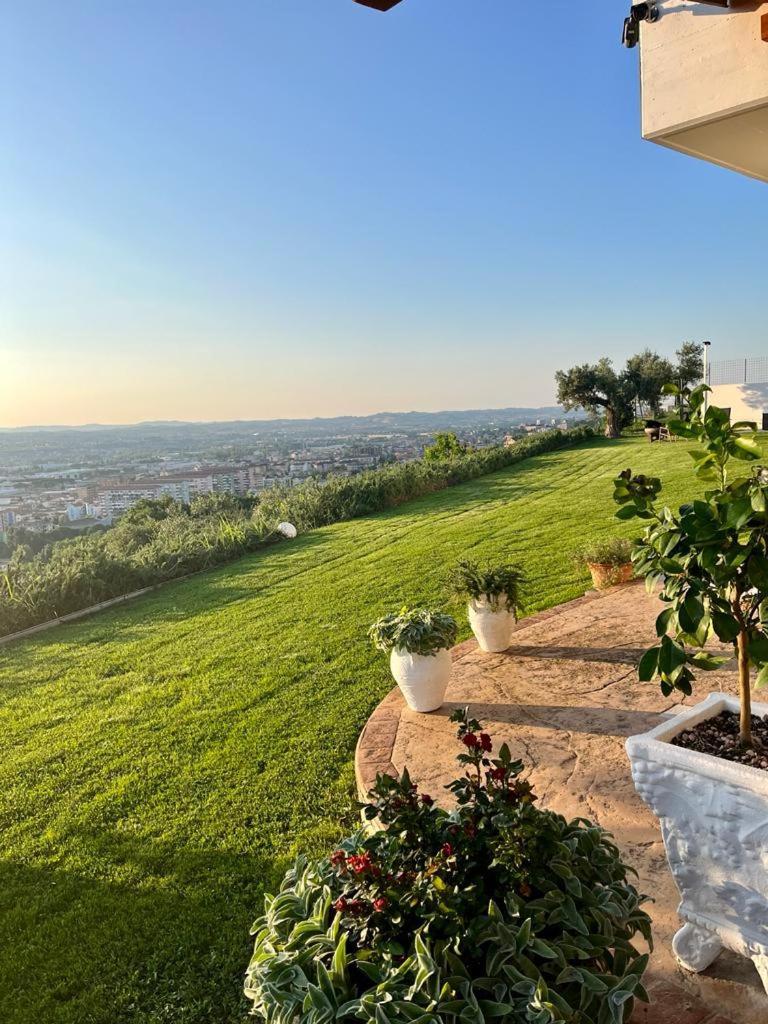 Appartement Mirabel à Chieti Extérieur photo